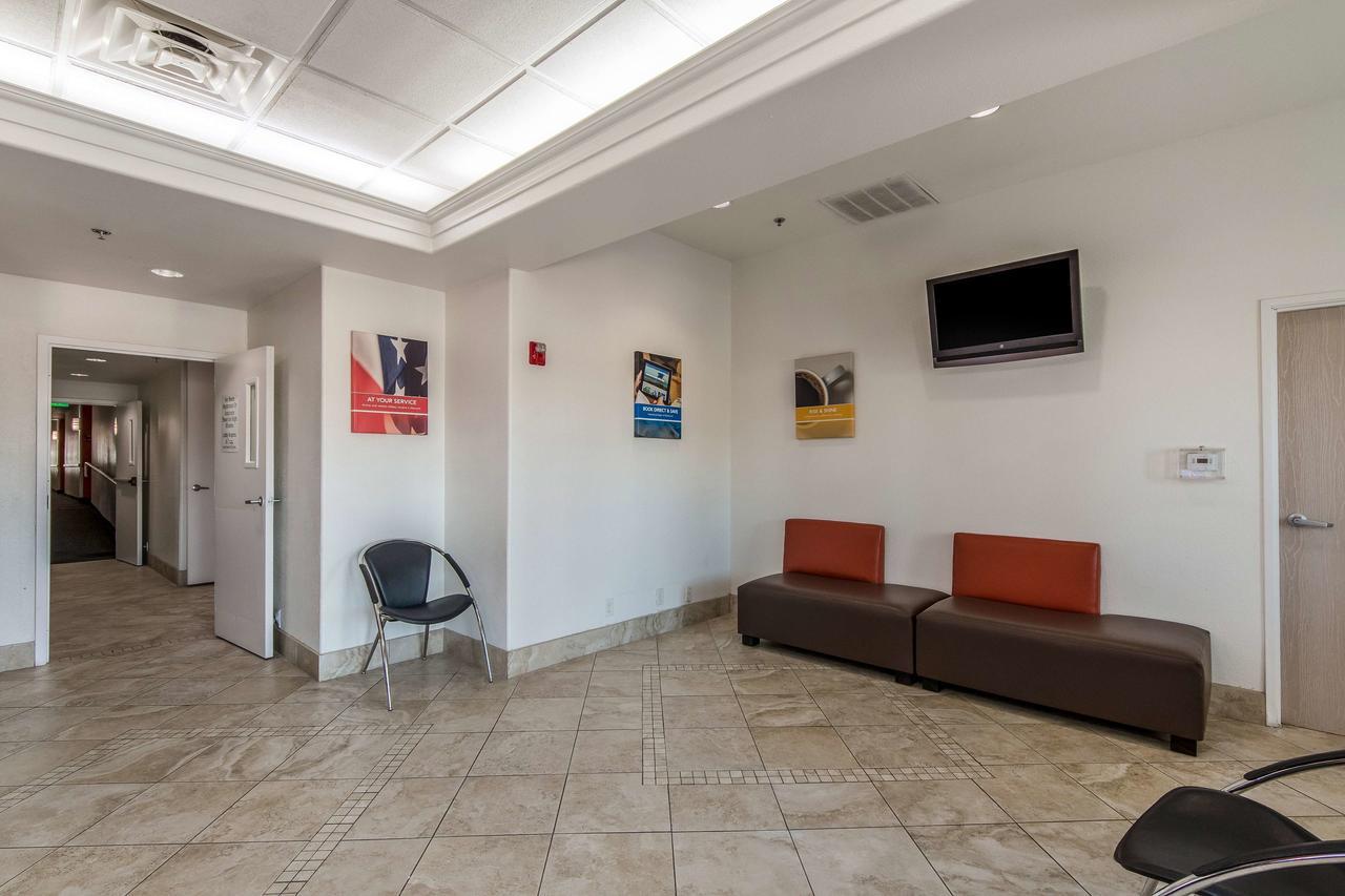 Motel 6-San Antonio, Tx - Downtown - Alamo Dome ภายนอก รูปภาพ